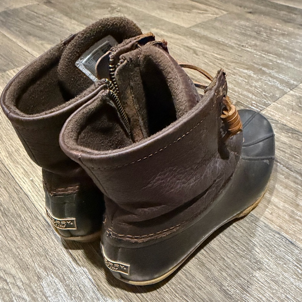 Sperry Women's Brown and Black Boots - Picture 4 of 6